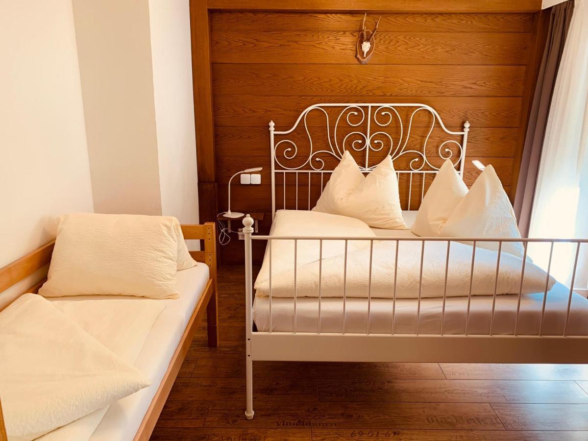 Pension Jagerhof - Sommercard Inkl - 5 Min Zum Hochzeiger 제르젠스 외부 사진