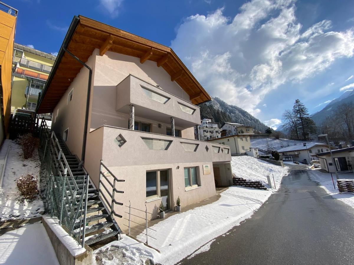 Pension Jagerhof - Sommercard Inkl - 5 Min Zum Hochzeiger 제르젠스 외부 사진