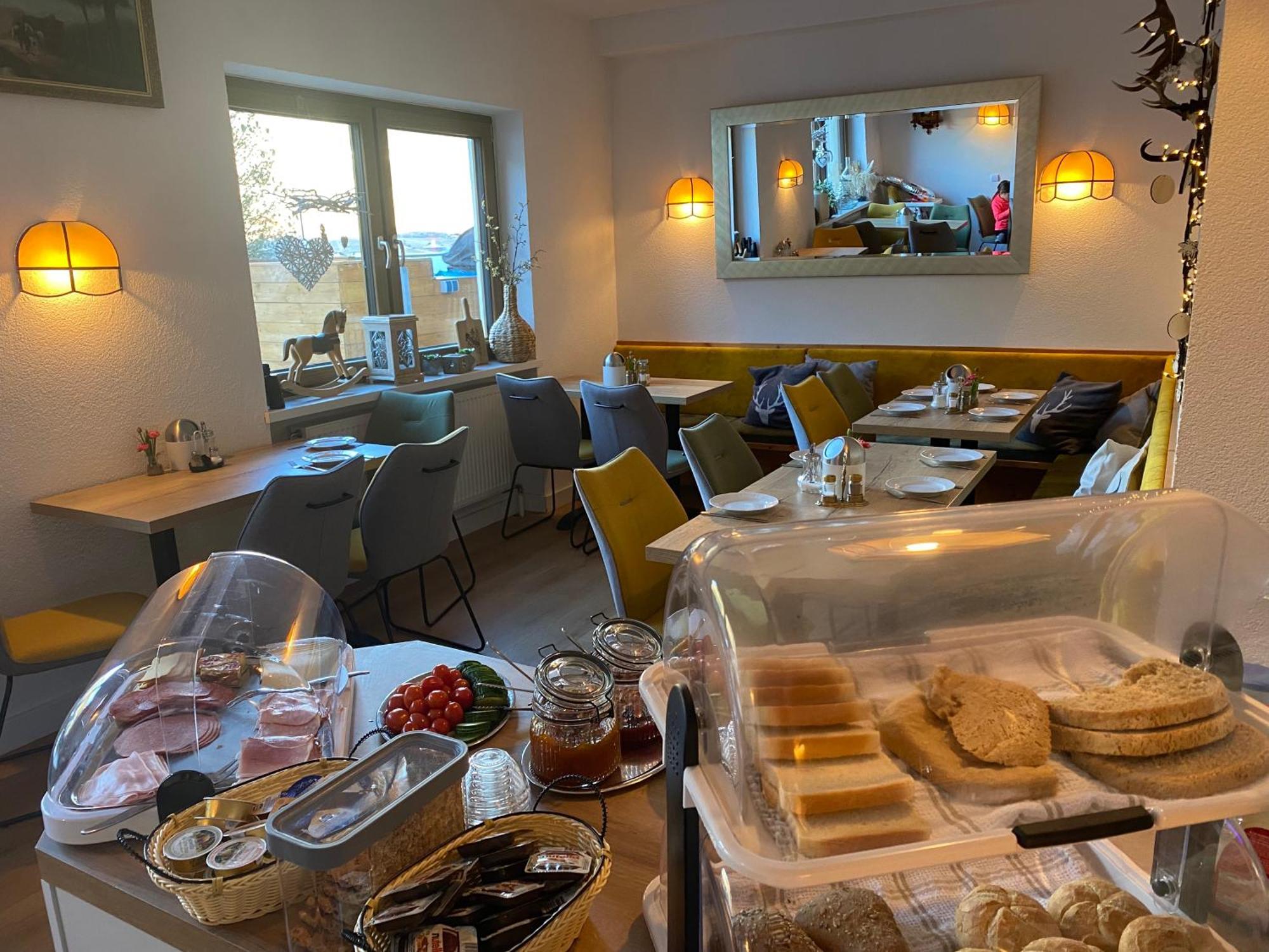 Pension Jagerhof - Sommercard Inkl - 5 Min Zum Hochzeiger 제르젠스 외부 사진