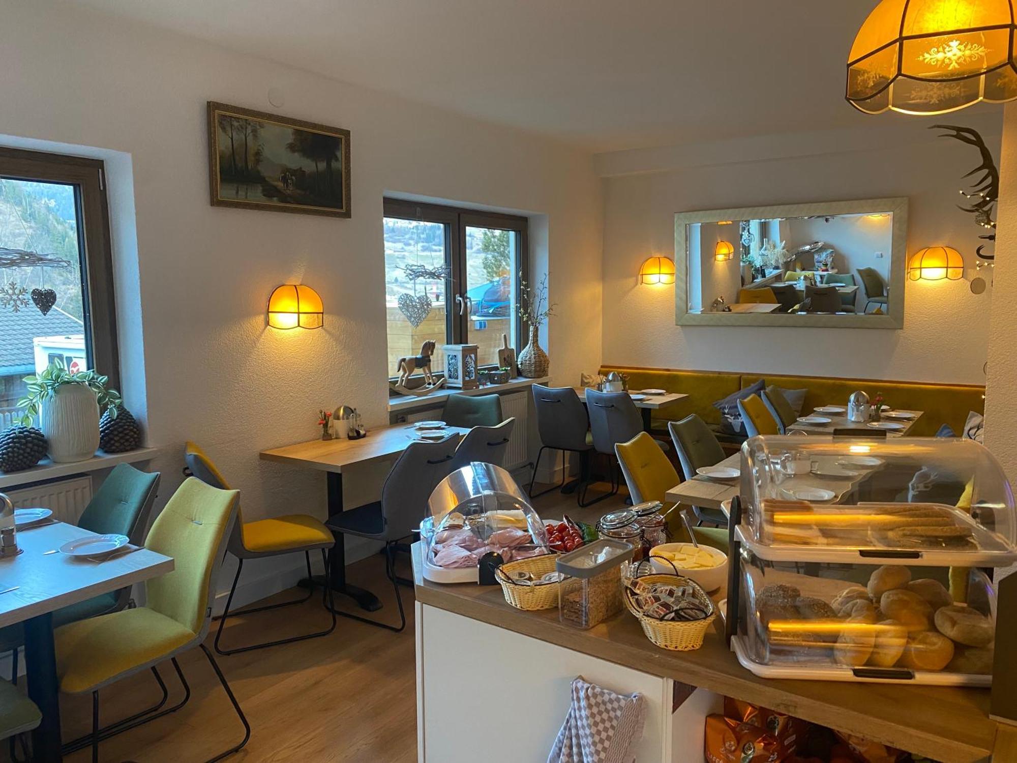 Pension Jagerhof - Sommercard Inkl - 5 Min Zum Hochzeiger 제르젠스 외부 사진