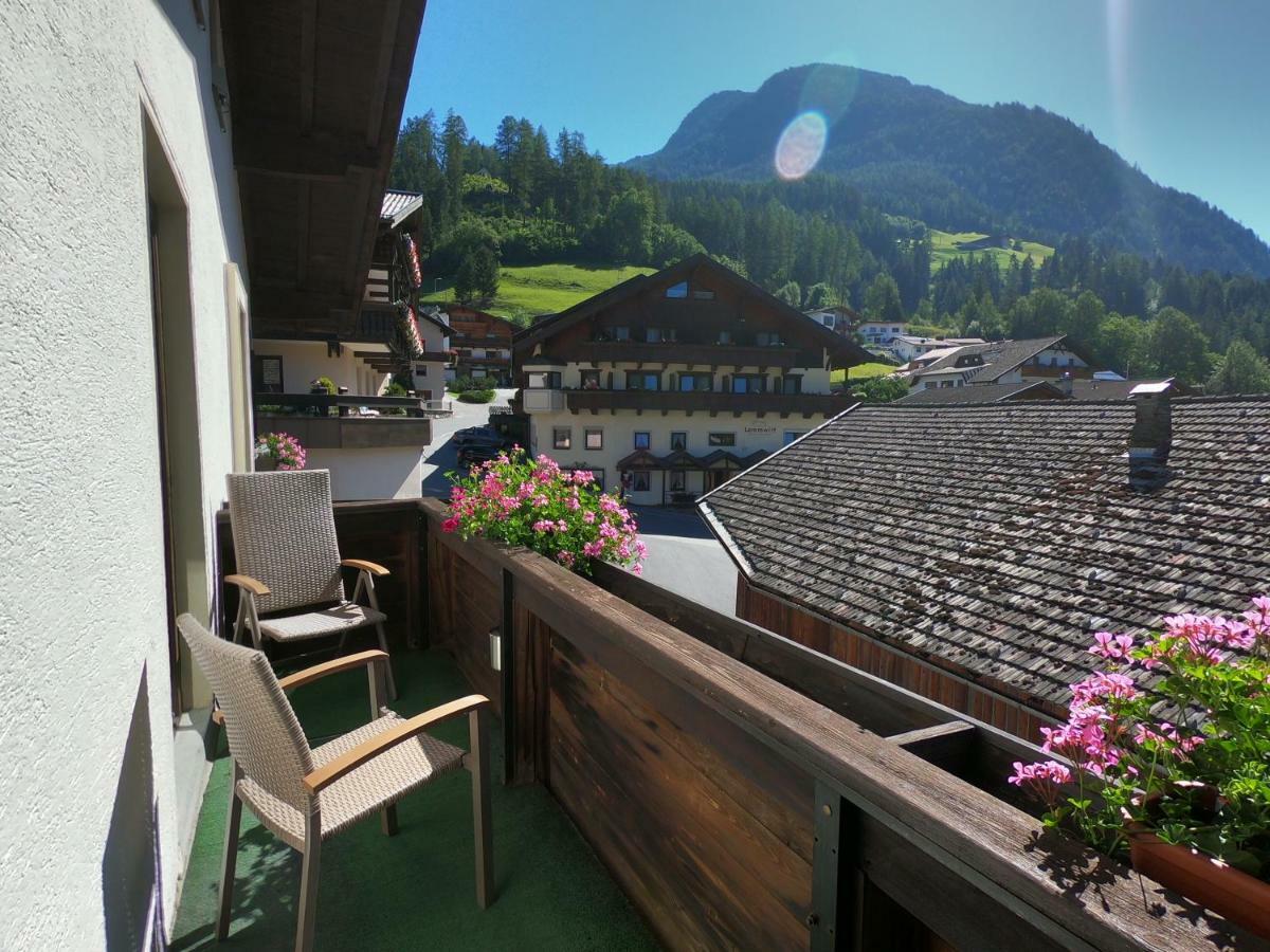 Pension Jagerhof - Sommercard Inkl - 5 Min Zum Hochzeiger 제르젠스 외부 사진